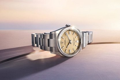 Unworn 2025, Rolex Oyster Perpetual, Oystersteel 41mm, Beige dial, Domed Oyster